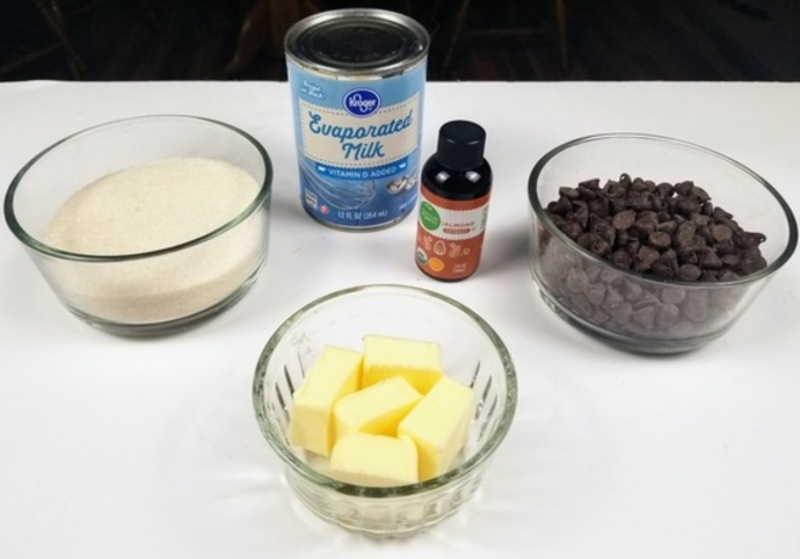 ingredients for chocolate gnache frosting